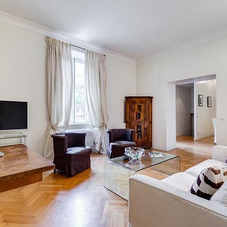 Апартаменты Pantheon Exclusive House Рим Экстерьер фото